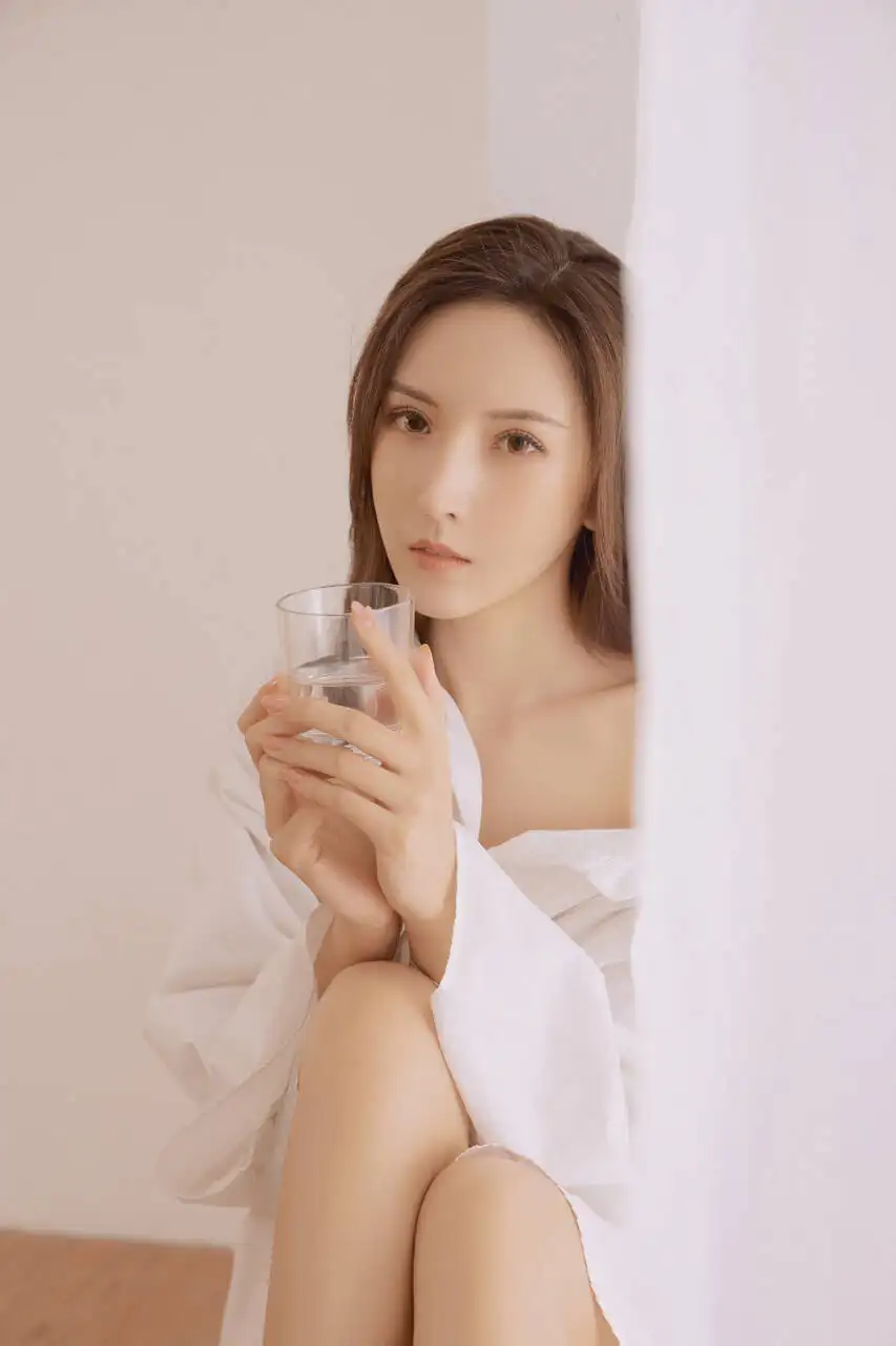 日土贵阳私人伴游幼师费费子